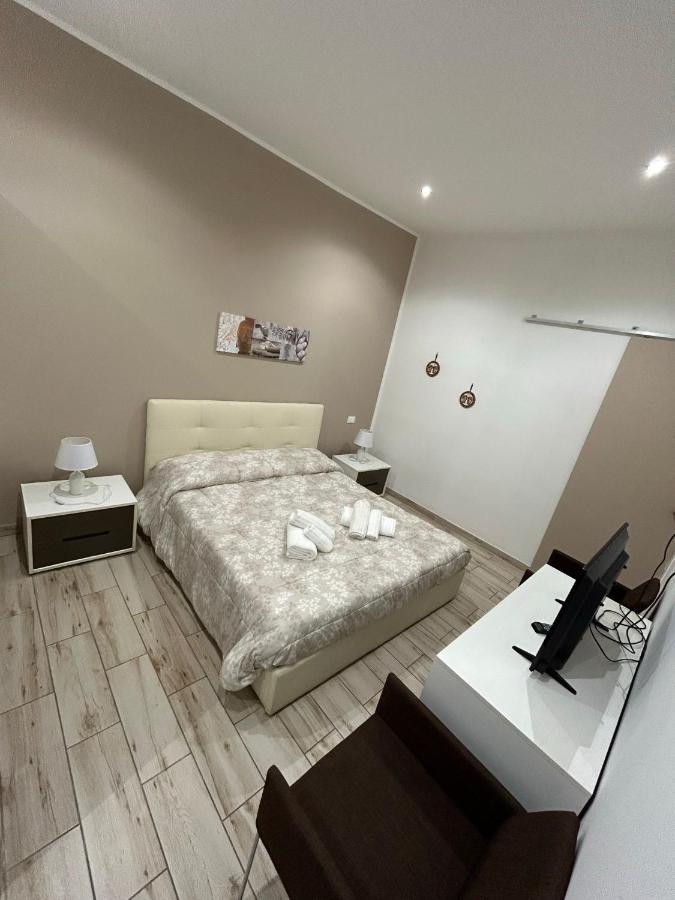 Lucia'S Rooms Syracuse Bagian luar foto